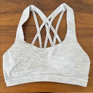 Lululemon Energy Bra *Medium Support B-D cups